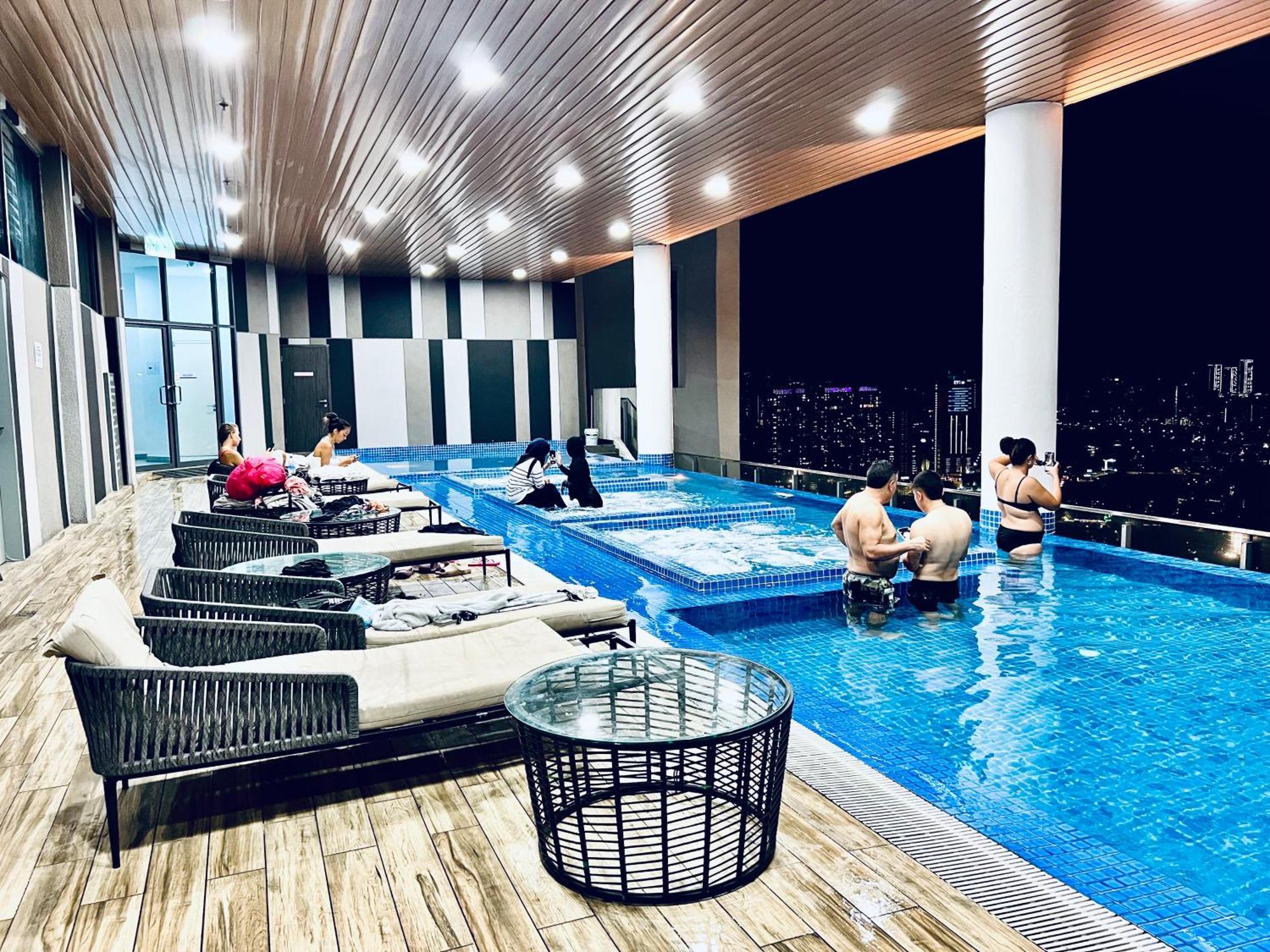 The Infinitum Kualalumpur Skypool Hotel Kuala Lumpur Exterior photo